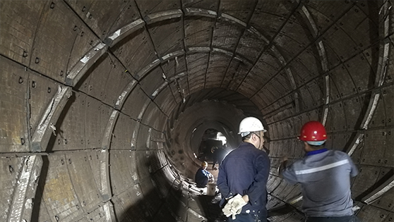 圓筒混料機(jī)使用三合一硫化板